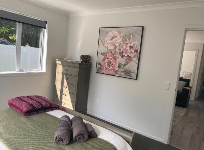 Raumati Guest House Paraparaumu Bagian luar foto